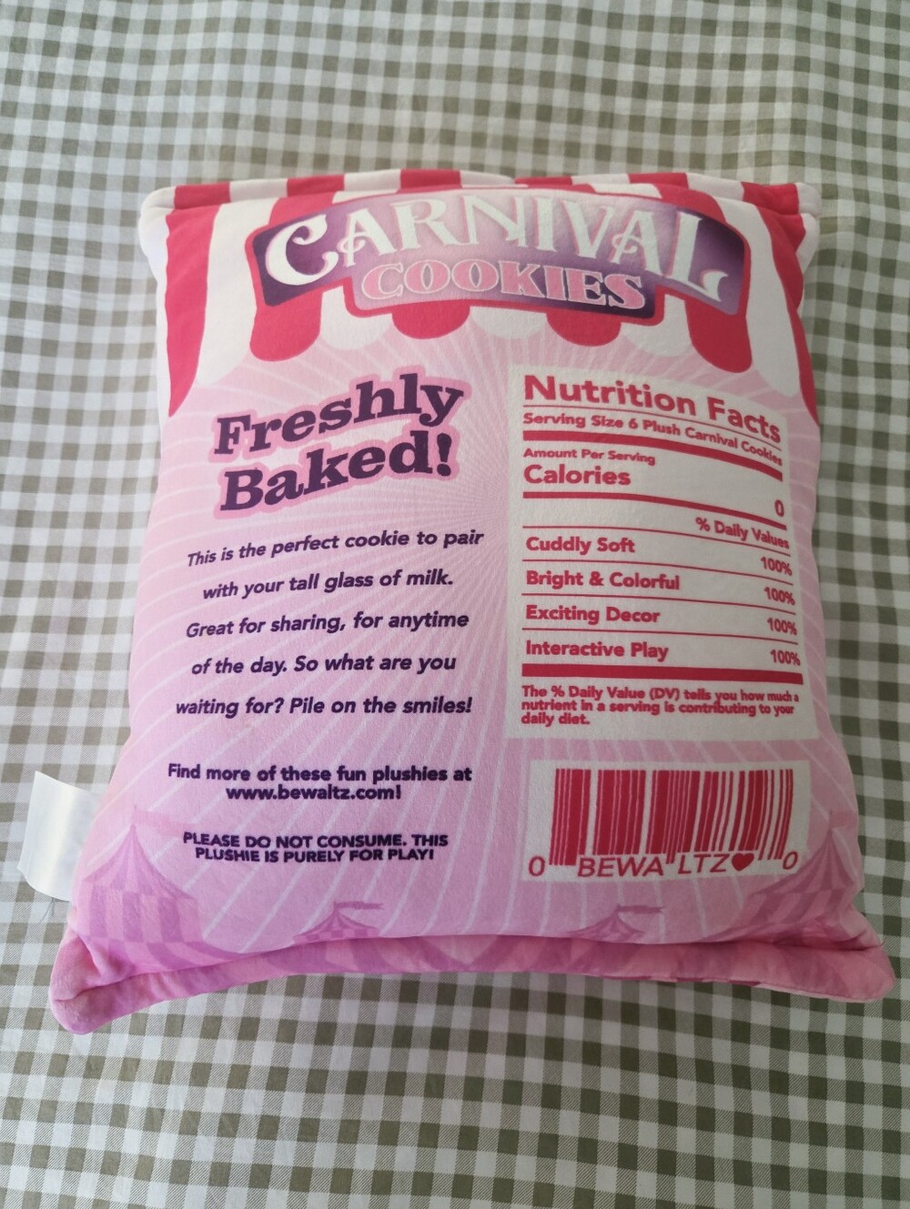 NWT Bewaltz Carnival Cookies Pillow with Mini Cookie Plush Camels & Bears - Picture 3 of 14